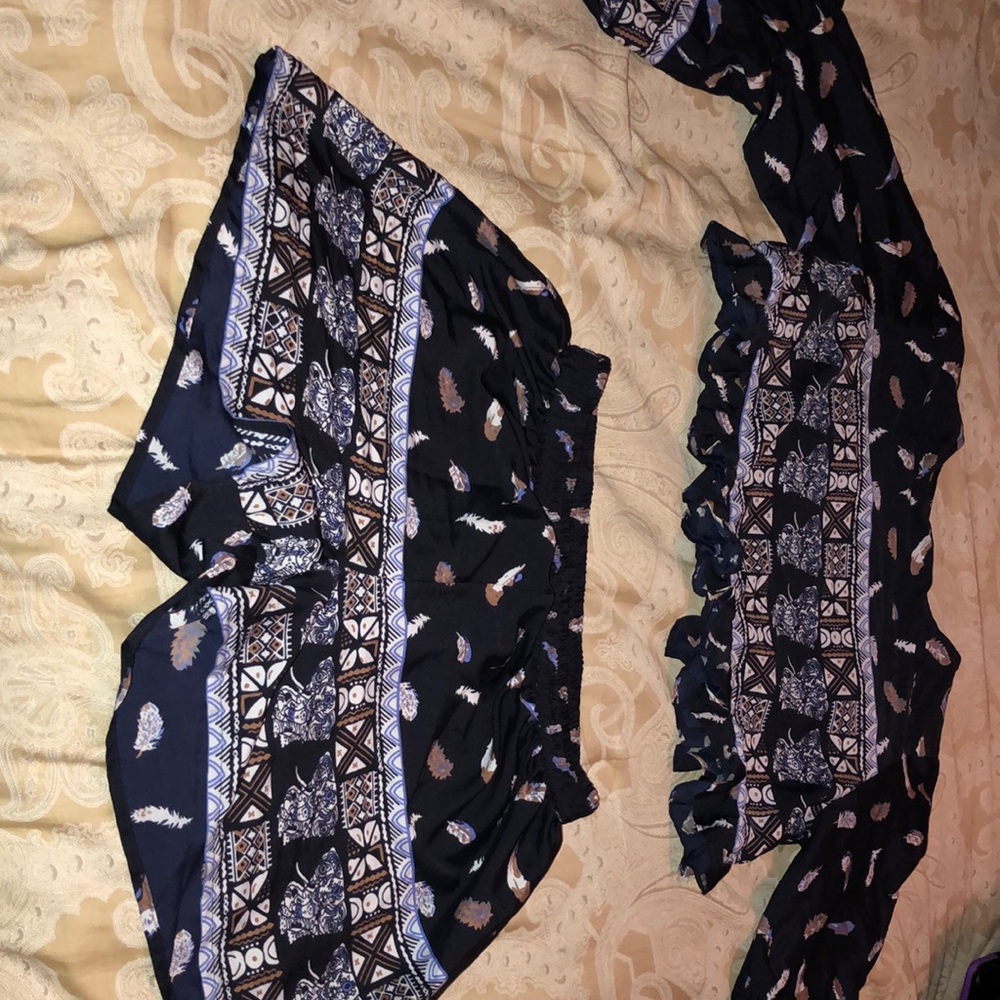 Two piece crop navy blue elephant set